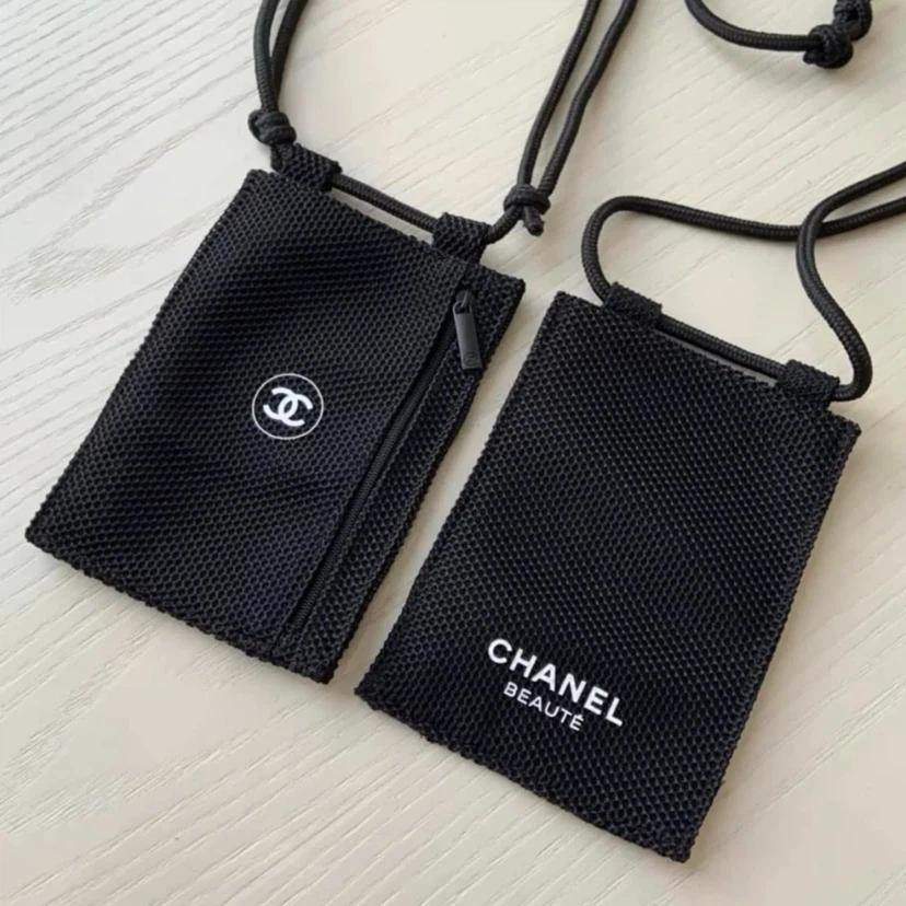 샤넬 뷰티 블랙 메쉬 파우치 7