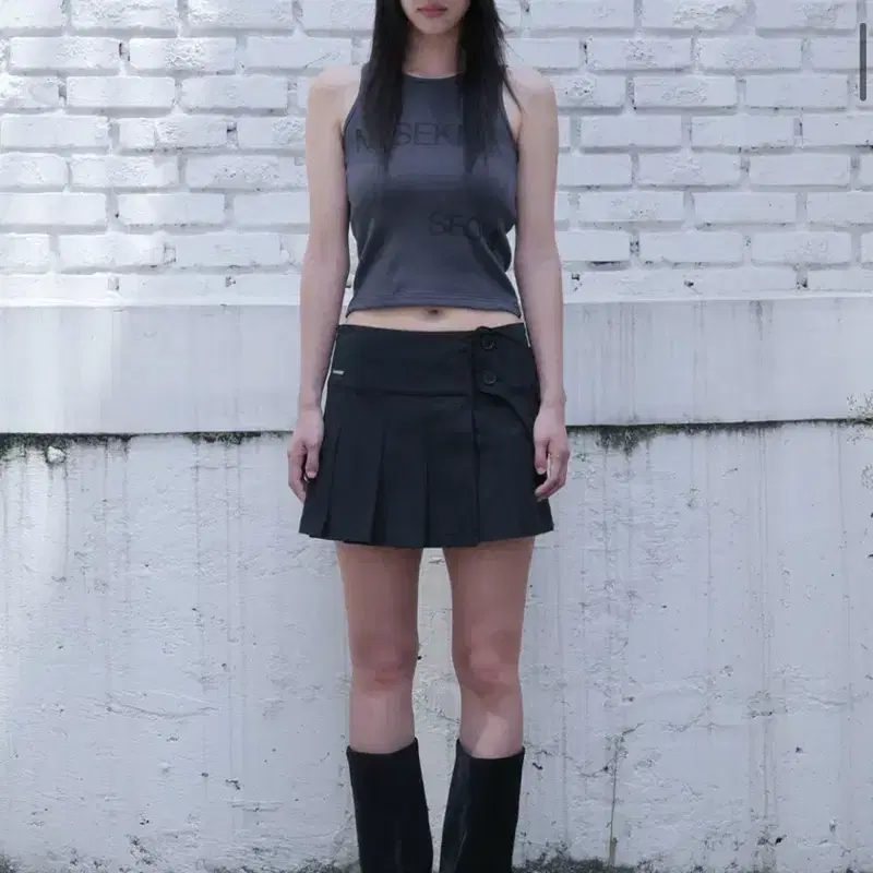 [새상품] 미세키서울 Logo crop sleeveless CHARCOA 2