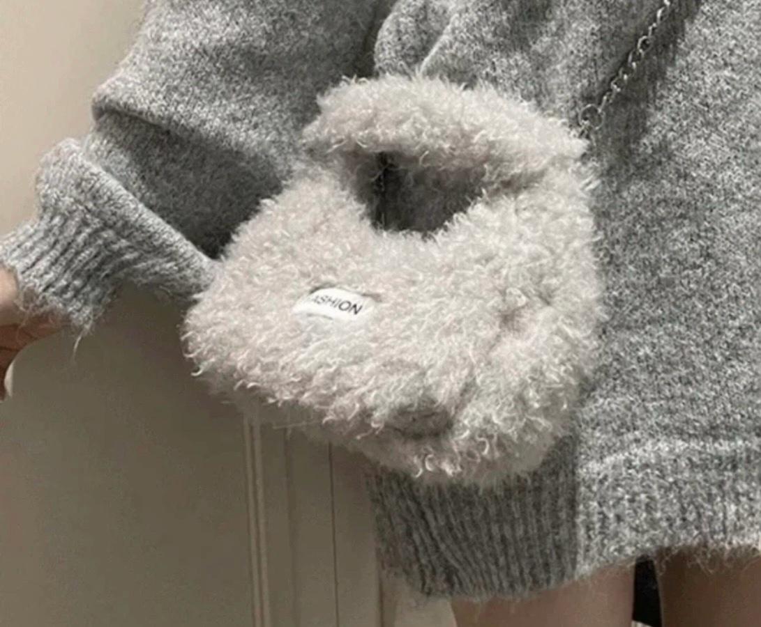 보들보들  뽀글이 체인 미니 토트백 2