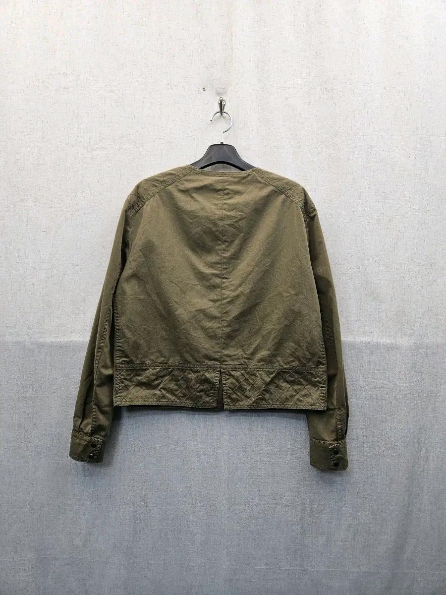 maje 노카라 유넥 카키 자켓 .435 3
