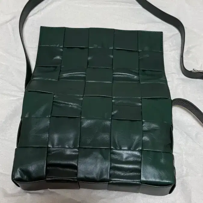 보테가 베네타 카세트백 레인트리 7