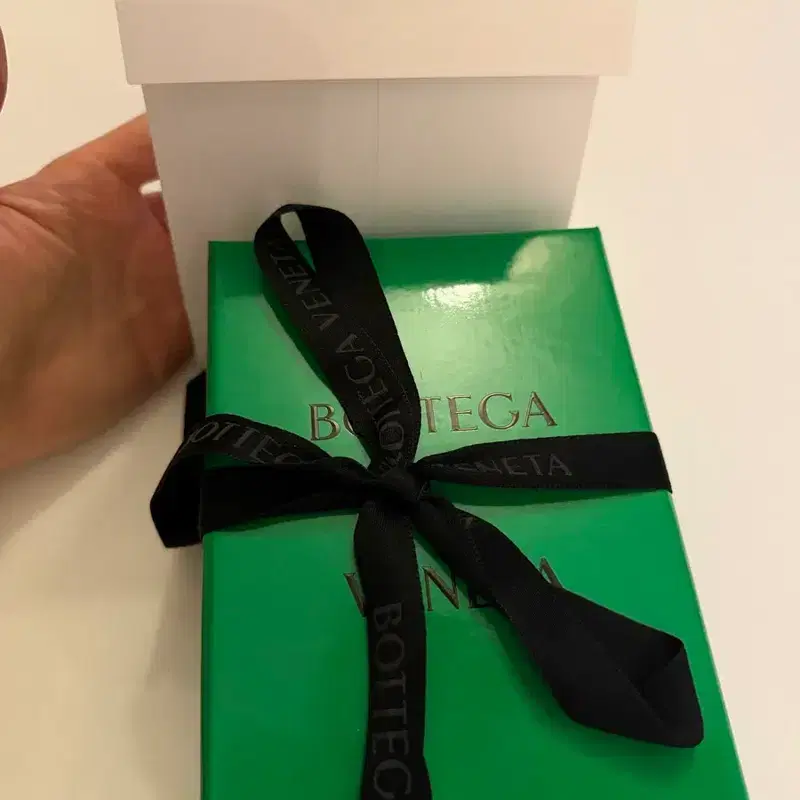 보테가베네타(BOTTEGA VENETA) 안디아모 엔벨롭 스몰 지갑 2