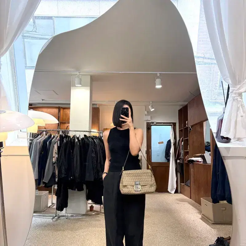 펜디 주카 맘마 바게트 호보 숄더백 3