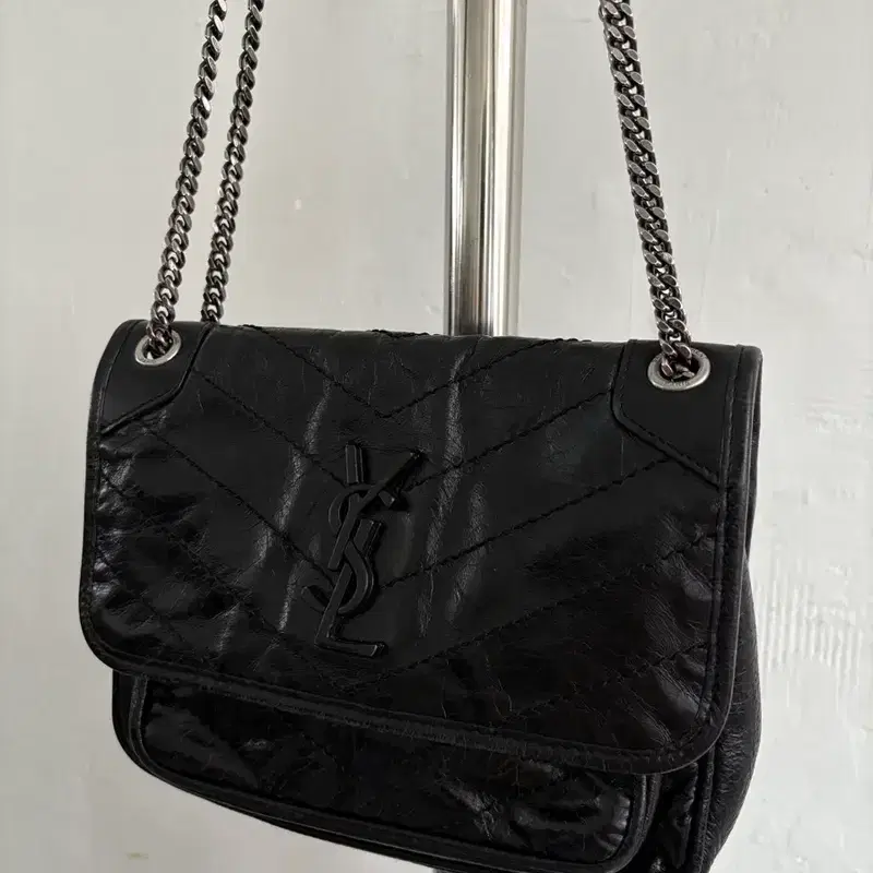 YSL 생로랑 블랙 니키백 6