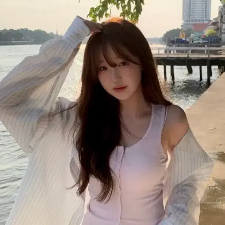 더바넷 클라라 버튼 레이어 탱크 탑 8