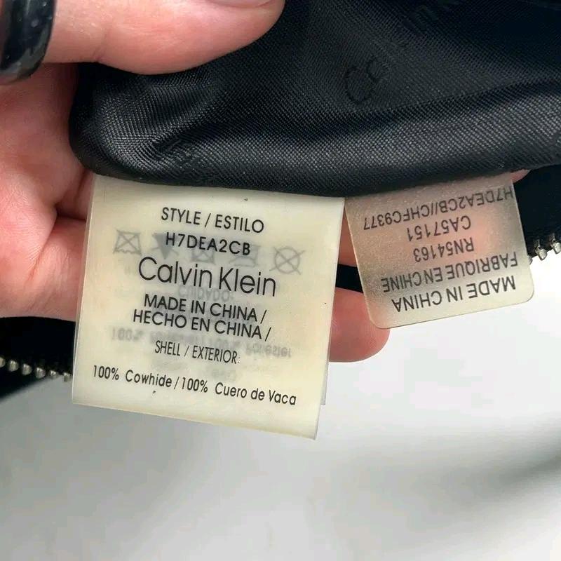 CALVIN KLEIN 크로스백 블랙 9