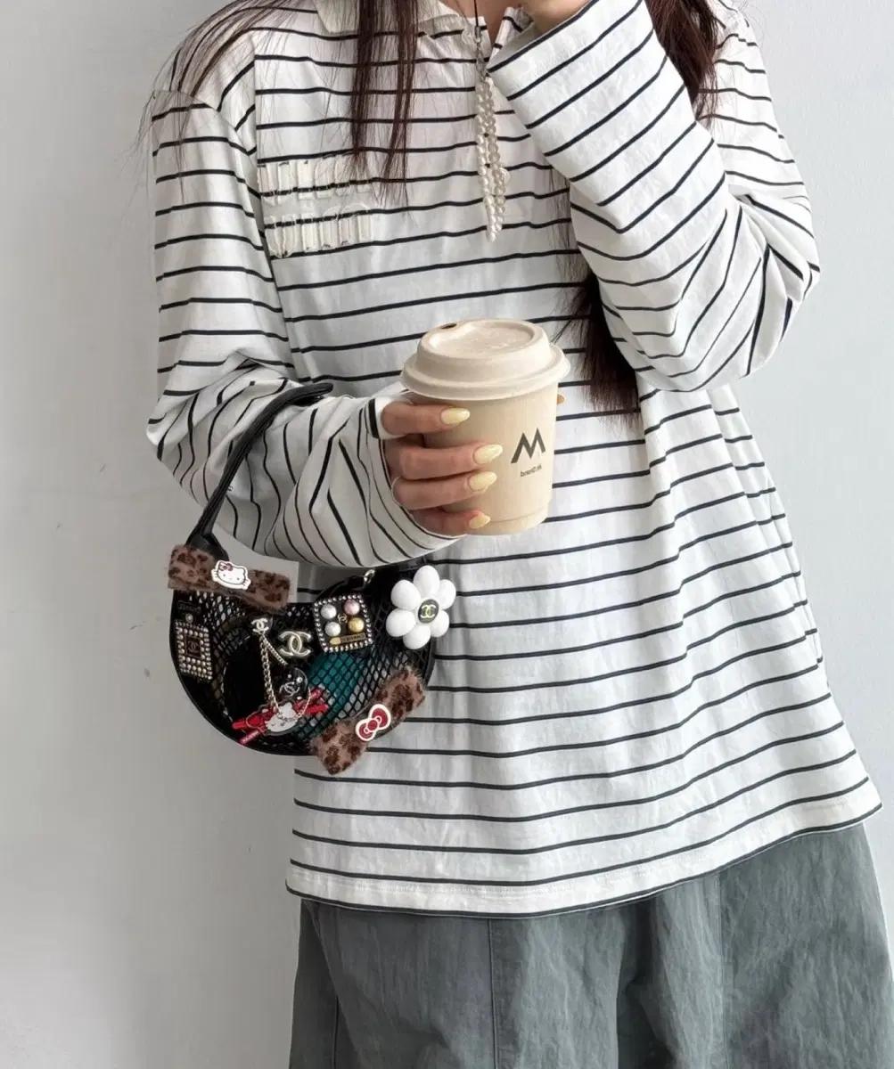 샤넬뷰티 블랙 메쉬 호보백 12