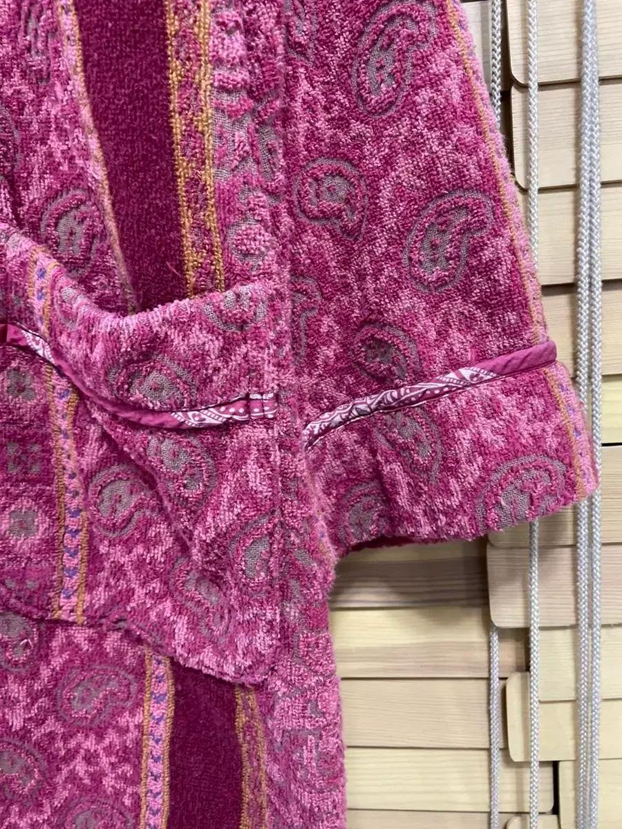 명품)ETRO 바쓰 페이즐리 코튼가운M~L 4
