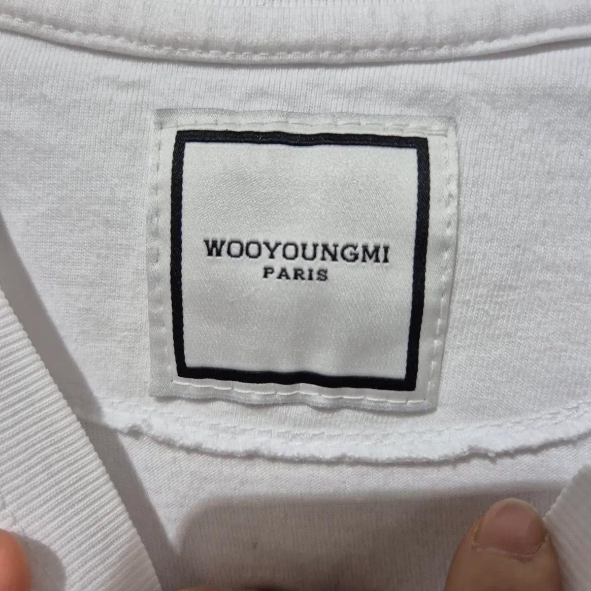 우영미 파리 반팔티 화이트 3