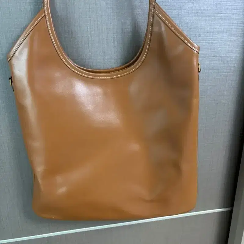 미우미우 아이비 레더백 4
