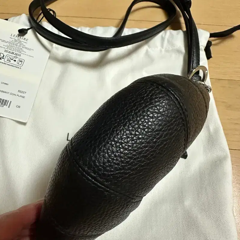 르메르 크로스 바디 크루아상 코인펄스 동전 지갑 6
