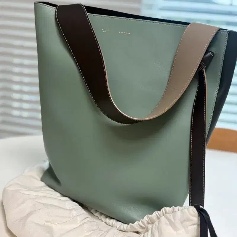 셀린느(Celine) 트위스트 카바스 민트컬러 6