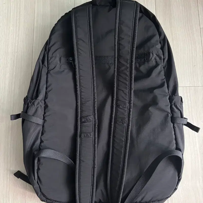 스탠드오일 Plico Backpack 플리코 백팩 / 블랙 4