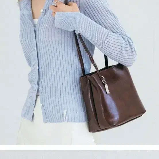 마르헨제이 로메백 (비건레더) 다크 브라운 3