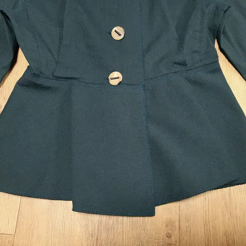 랑방컬렉션(LANVIN) 린넨 블렌드 페플럼자켓 55 9