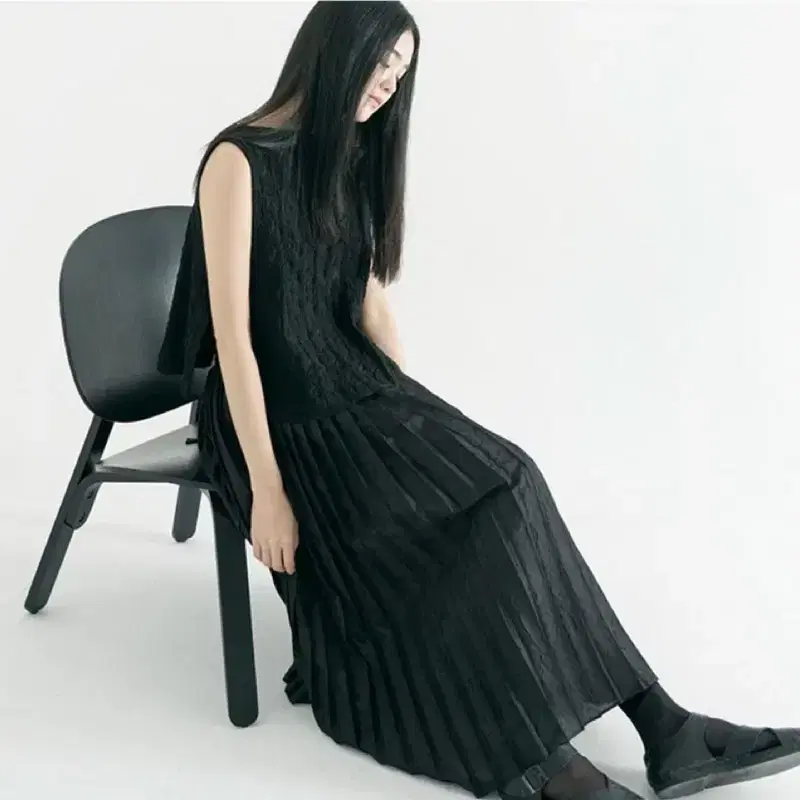 유노이아 Cotton Weave Vest 블랙 2