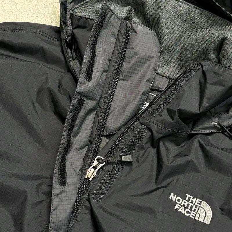 THE NORTH FACE 윈드 브레이커 M 6