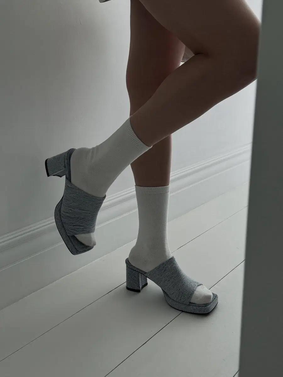 @9477 블랙 225-가보시 7cm 데님 슬리퍼-새상품 6