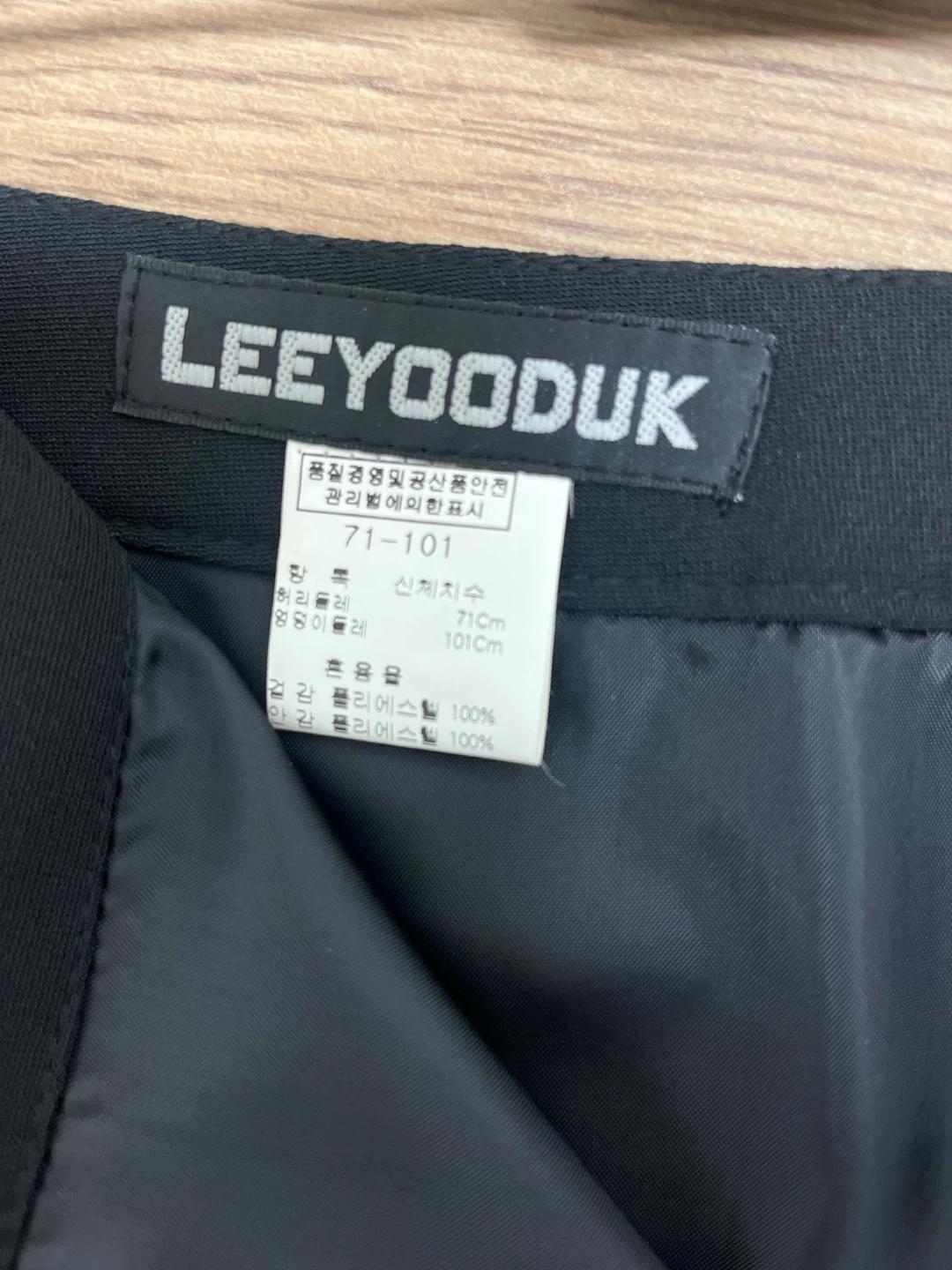 이유덕 투피스 66 6