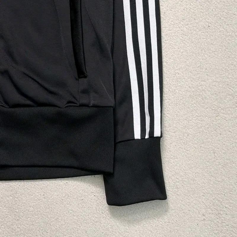 ADIDAS 트랙탑 블랙 105 5