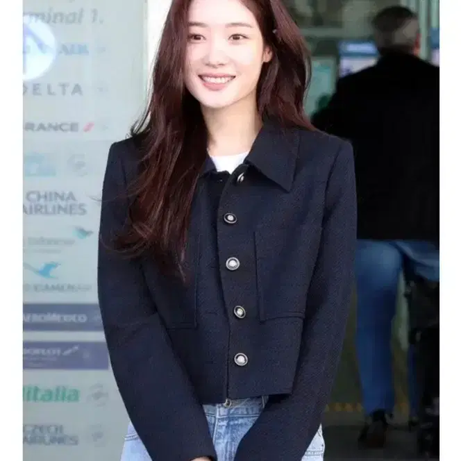 새상품 온앤온 탈부착카라 트위드 자켓 23년 2