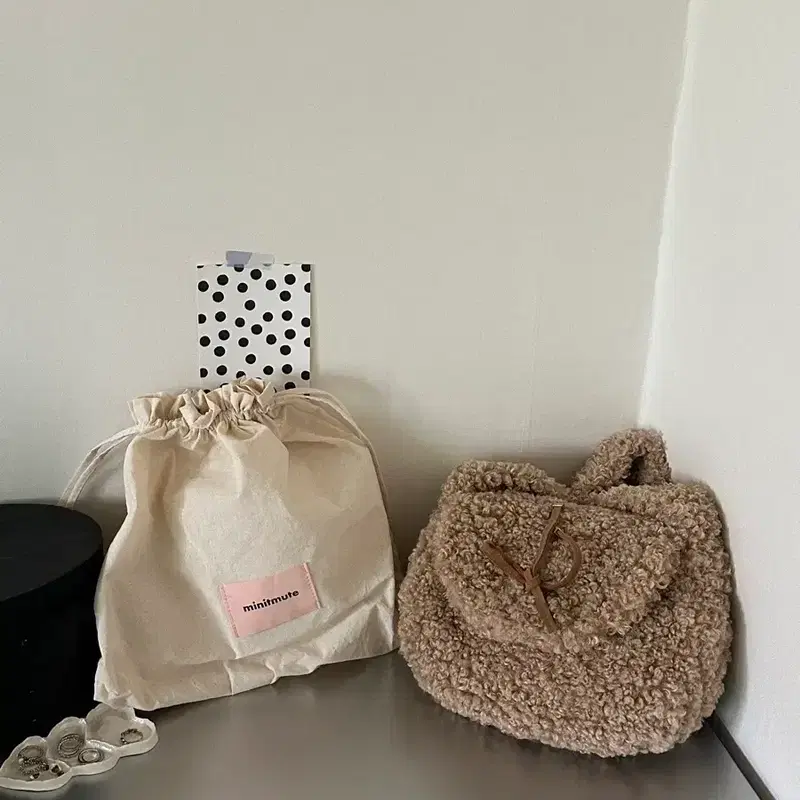 (택달린 새제품) 미닛뮤트 보키 덤블백 2