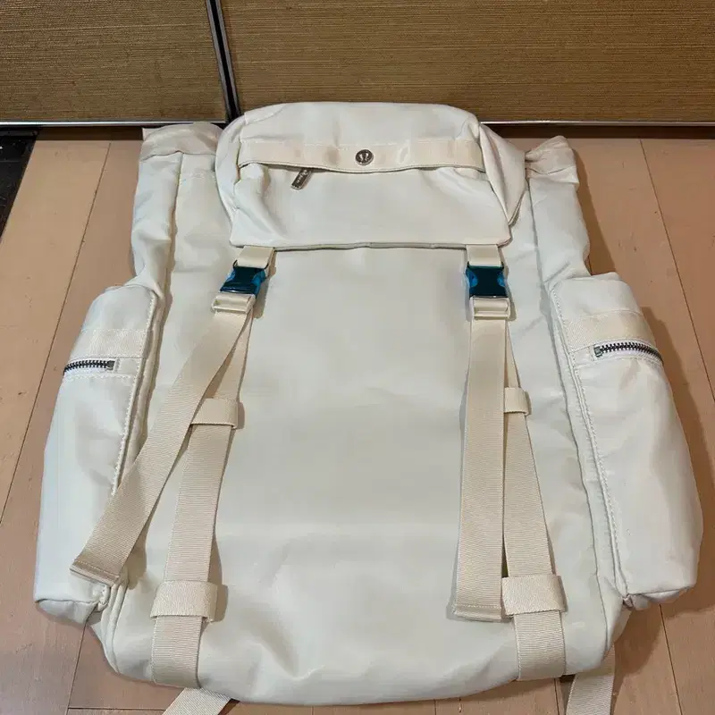 룰루레몬 원더러스트 25L 백팩 새제품 2