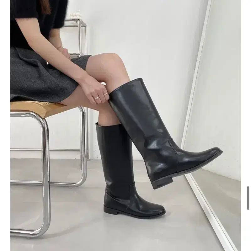 레더 롱부츠 스웨이드 240 엘칸토 코모레비뮤지엄 룩캐스트 베르니 부츠 4