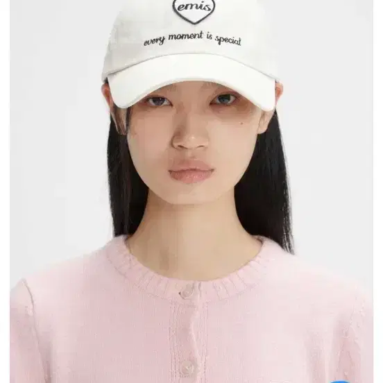 EMIS 하트 와펜 볼캡 크림 3
