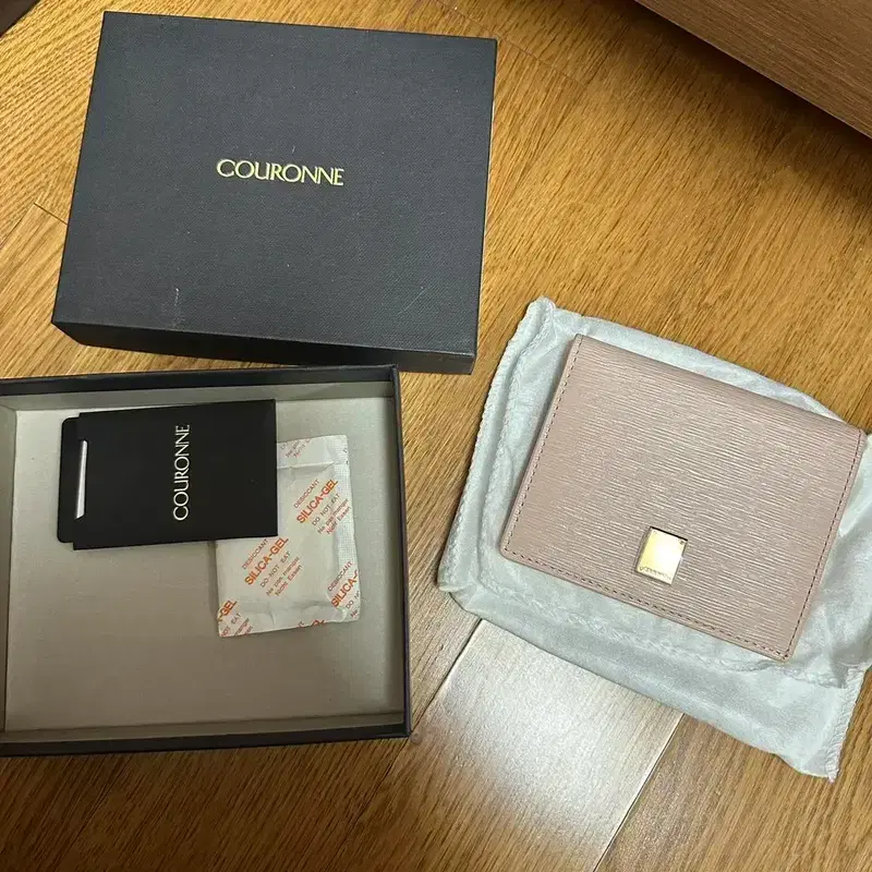 (새상품) 쿠론 반지갑 소가죽 베이비핑크 2