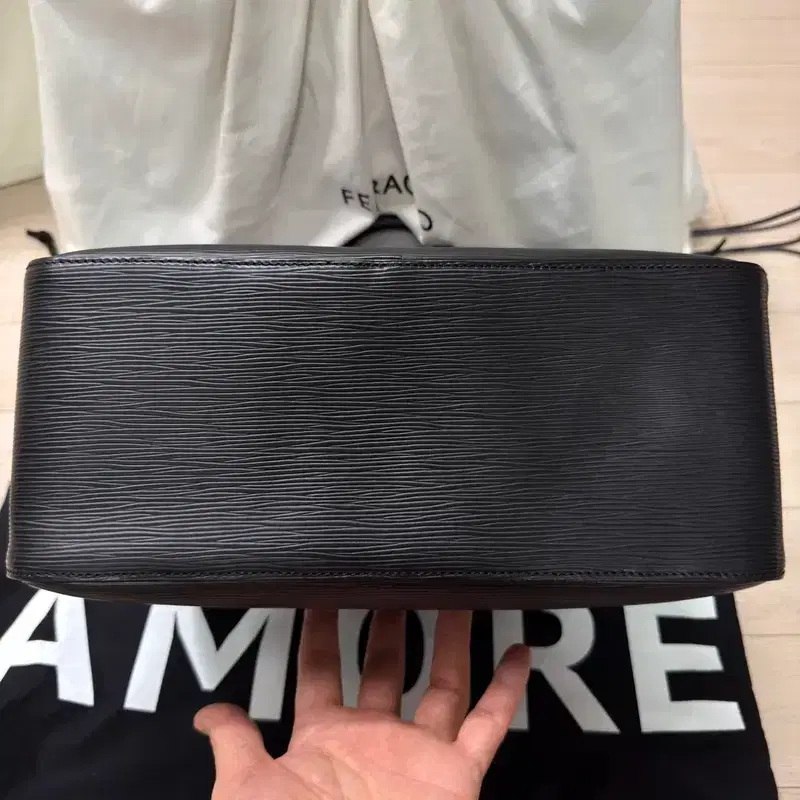 LOUIS VUITTON 루이비통 에삐 토트백 7