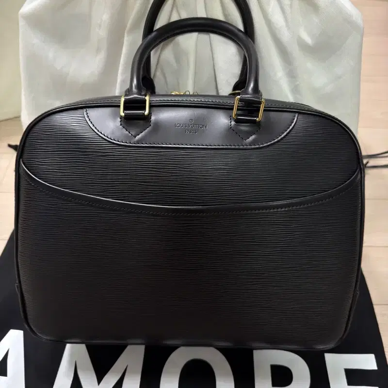 LOUIS VUITTON 루이비통 에삐 토트백 5