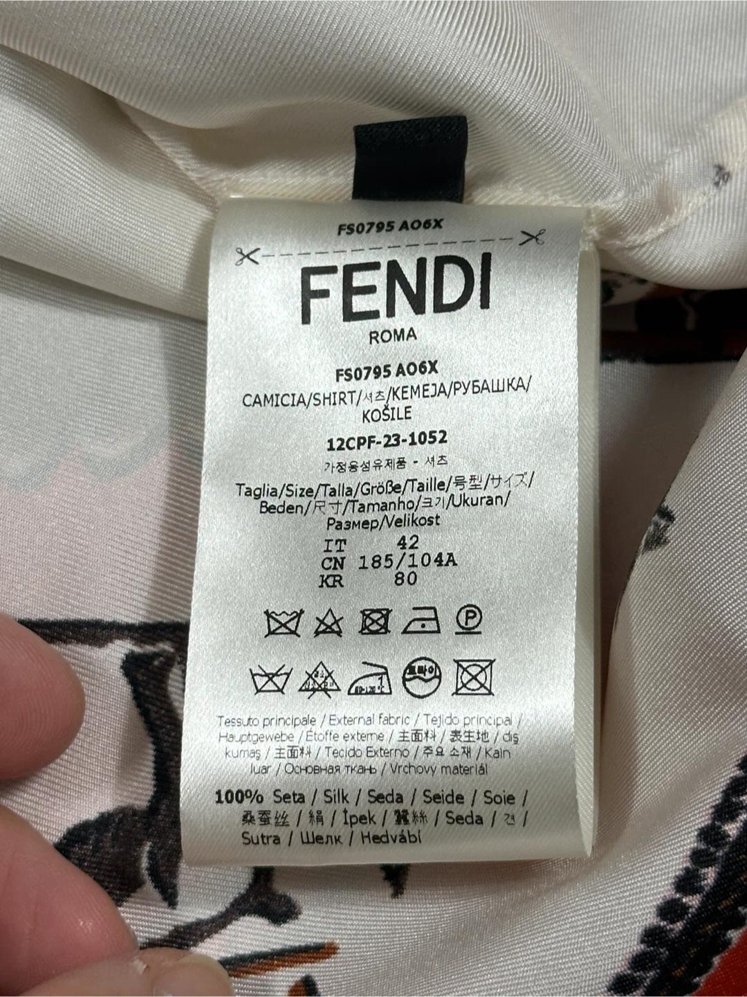 Fendi 택달린새상품 남성 펜디 실크 셋업 105 9