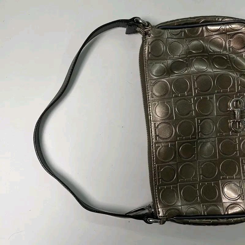 SALVATORE FERRAGAMO 미니 숄더백 4