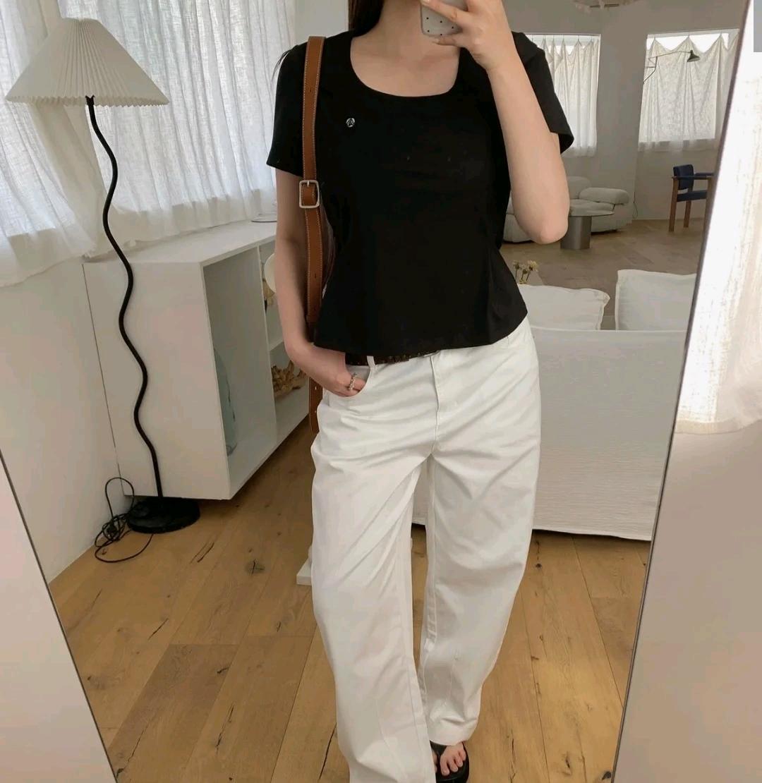 쥬시쥬디 스퀘어넥페플럼티셔츠 3