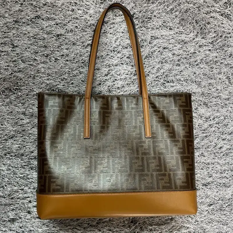 FENDI) 펜디 가방 FF 소가죽 쇼퍼백 3