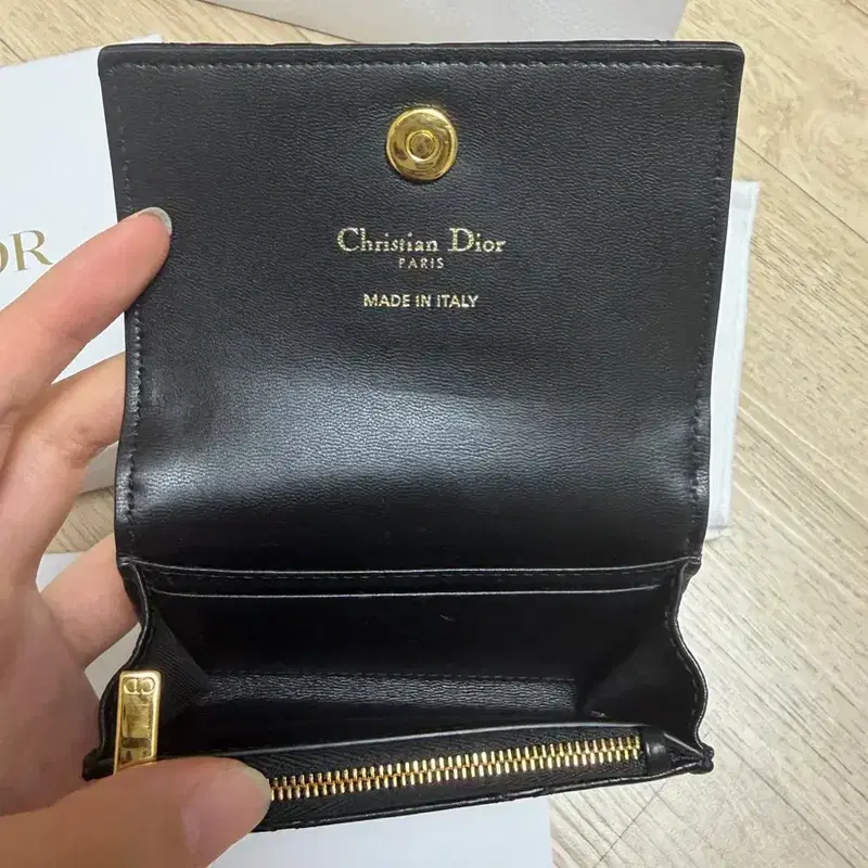 Dior Caro Glycine 지갑 블랙 서플 까나쥬 송아지 가죽 3