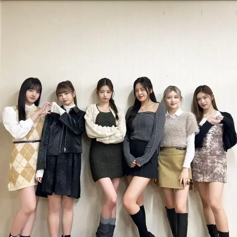 쓰리타임즈 코튼 볼레로 세트 차콜(아이브 착용) 3