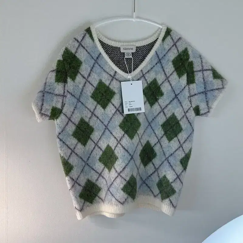 시엔느 Kiko Argyle Knit (Ivory), S 3
