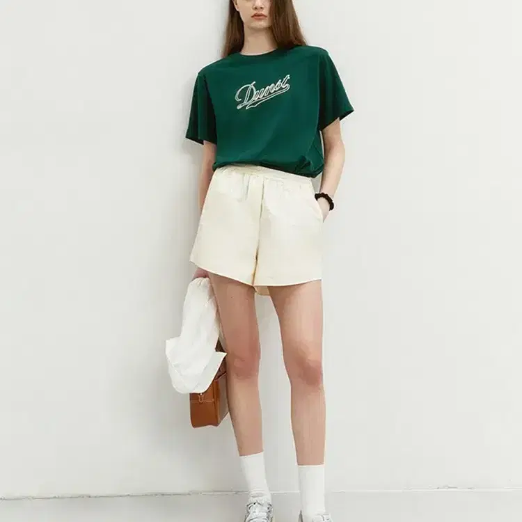 던스트 UNISEX CHAIN LOGO T-SHIRT GREEN 4