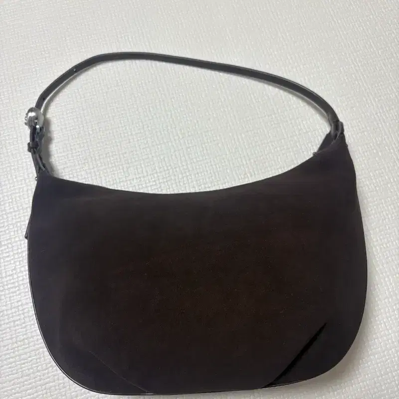 아카이브앱크 Luv moon bag 스웨이드 브라운 4