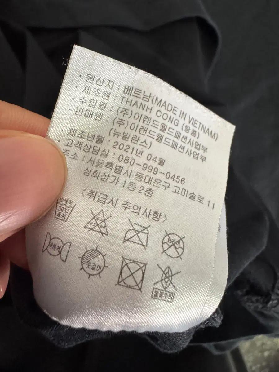 뉴발란스 21ss 스몰 로고 반팔 티셔츠 블랙 5