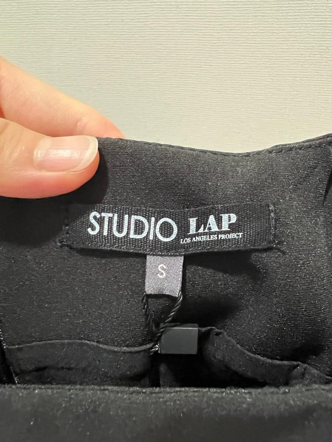 STUDIO LAP 랩 스퀘어넥 블랙 미니 원피스 5