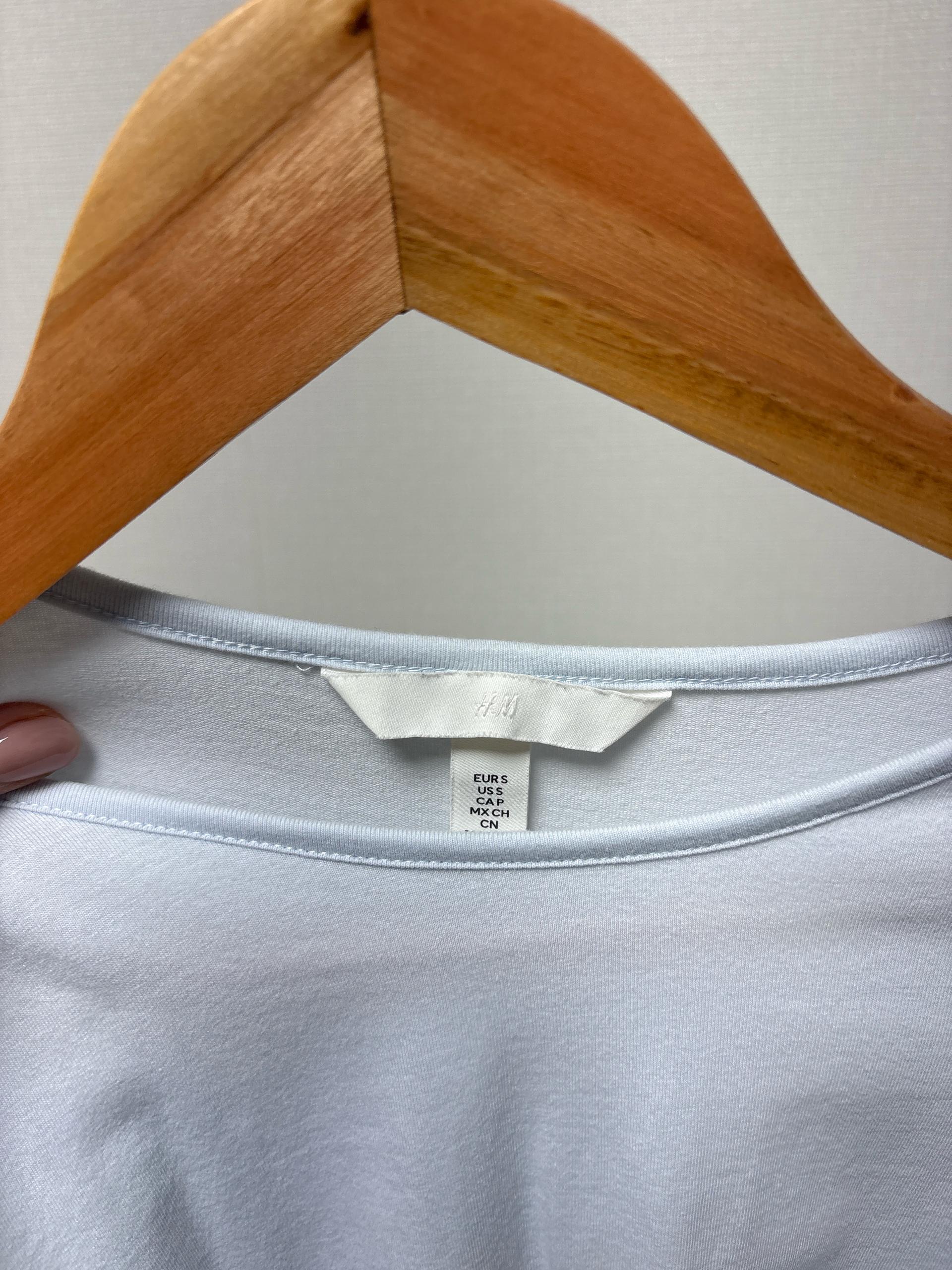 H&M 퍼프 소매 반팔 티셔츠 스카이블루 3
