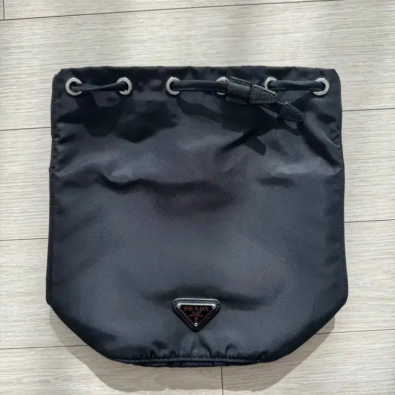 프라다 테수토 나일론 파우치 2