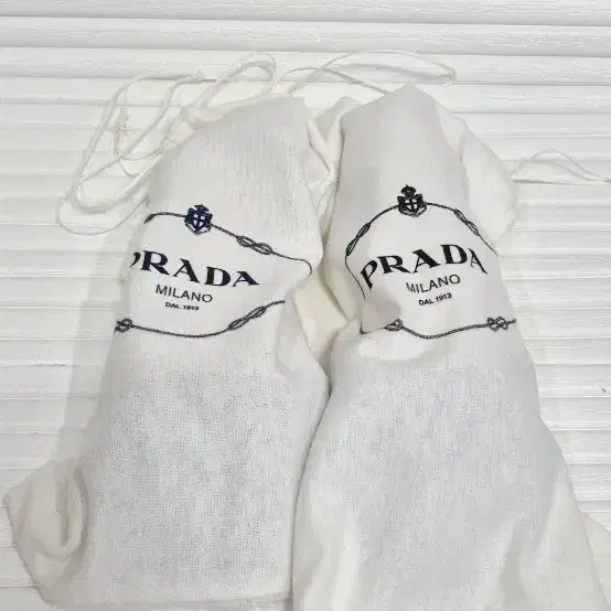PRADA 프라다 사피아노 뮬 슬리퍼 36사이즈 230 9