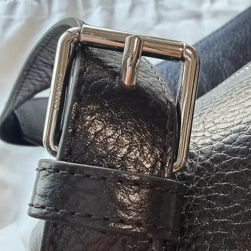 르메르 글로시 베지터블 레더 미디움 기어백 에스프레소 4