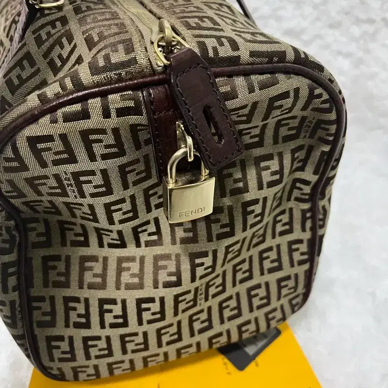 펜디 Fendi 쥬카 보스톤 토트백 3