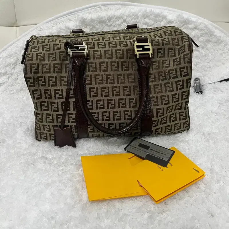 펜디 Fendi 쥬카 보스톤 토트백 4