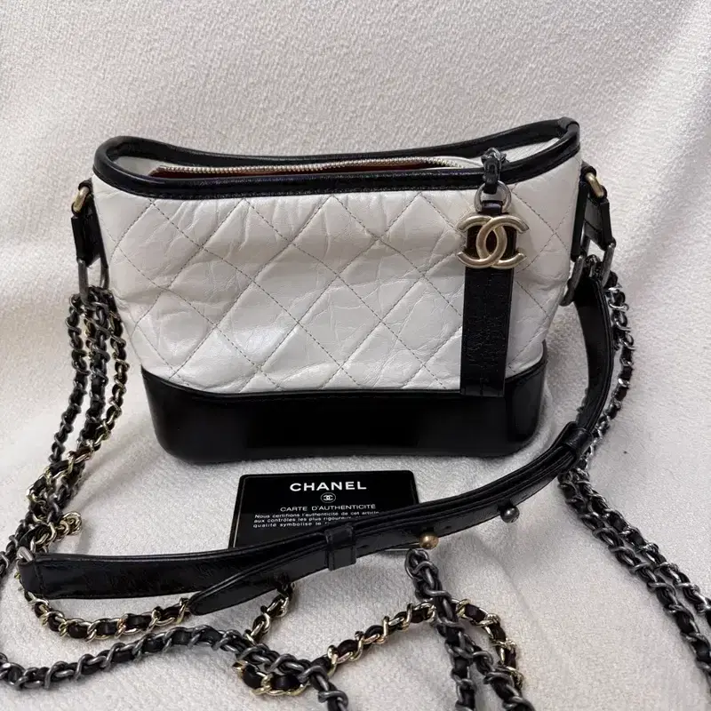 샤넬chanel 호보백 화이트 2